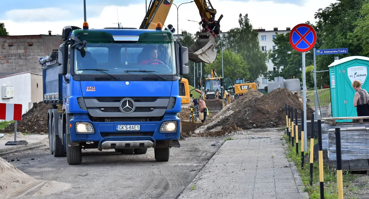 Transport, Kierowcy muszą liczyć utrudnieniami ruchu Kościerzynie - zdjęcie, fotografia