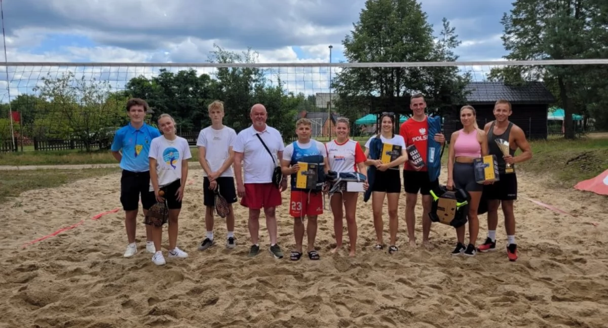 Siatkówka, Mistrzostwa Powiatu Kościerskiego Siatkówce Plażowej Mikstów - zdjęcie, fotografia