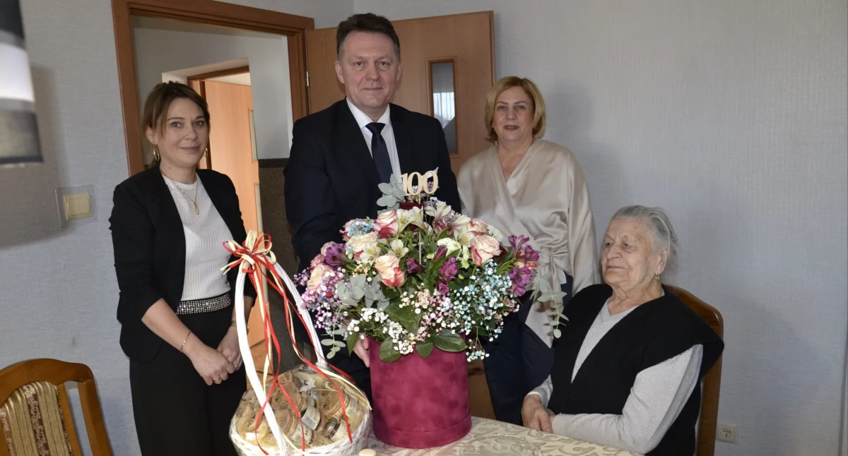 Seniorzy, Zofia Pastwa Dziemian świętowała urodziny! - zdjęcie, fotografia