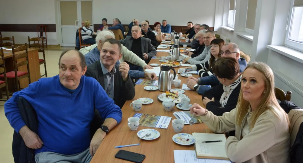 Wieści z samorządów, Kościerzyna Dyskusja wyborach sołeckich podatkach - zdjęcie, fotografia