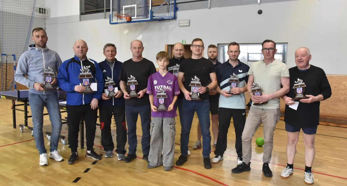 Tenis, Zbigniew Stenka kolejny wygrywa Grand Nowej Karczmy tenisie stołowym! - zdjęcie, fotografia