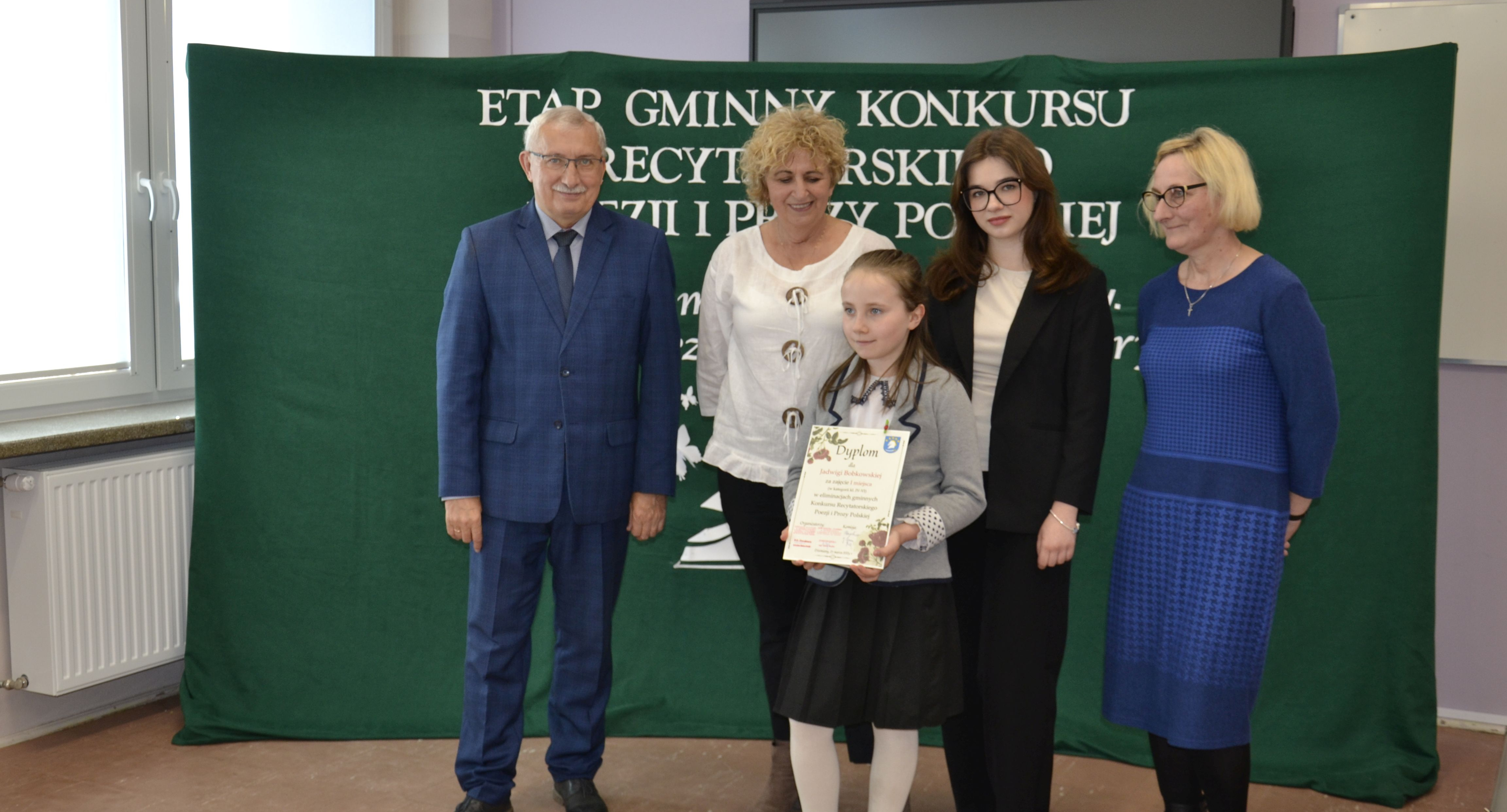 Szkoły podstawowe, Dziemiany Eliminacje gminne Konkursu Recytatorskiego Poezji Prozy Polskiej - zdjęcie, fotografia