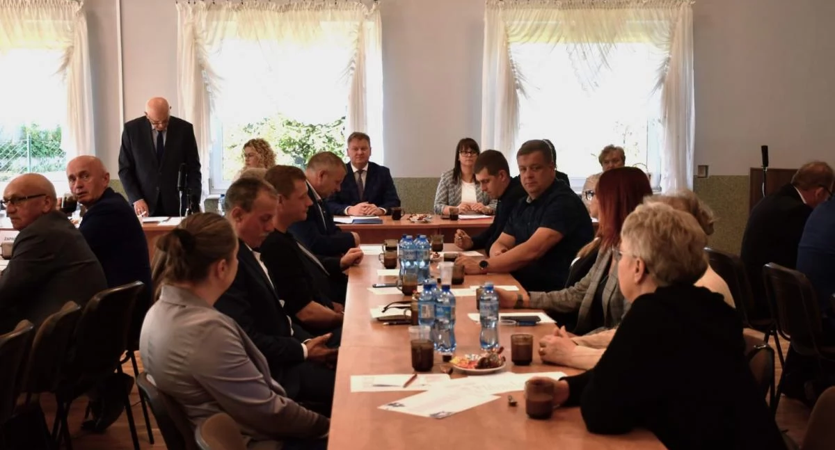 Wieści z samorządów, sesja Gminy Liniewo sprawdź program - zdjęcie, fotografia