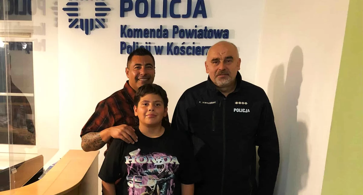 Policja, Policjant kościerskiej komendzie! - zdjęcie, fotografia