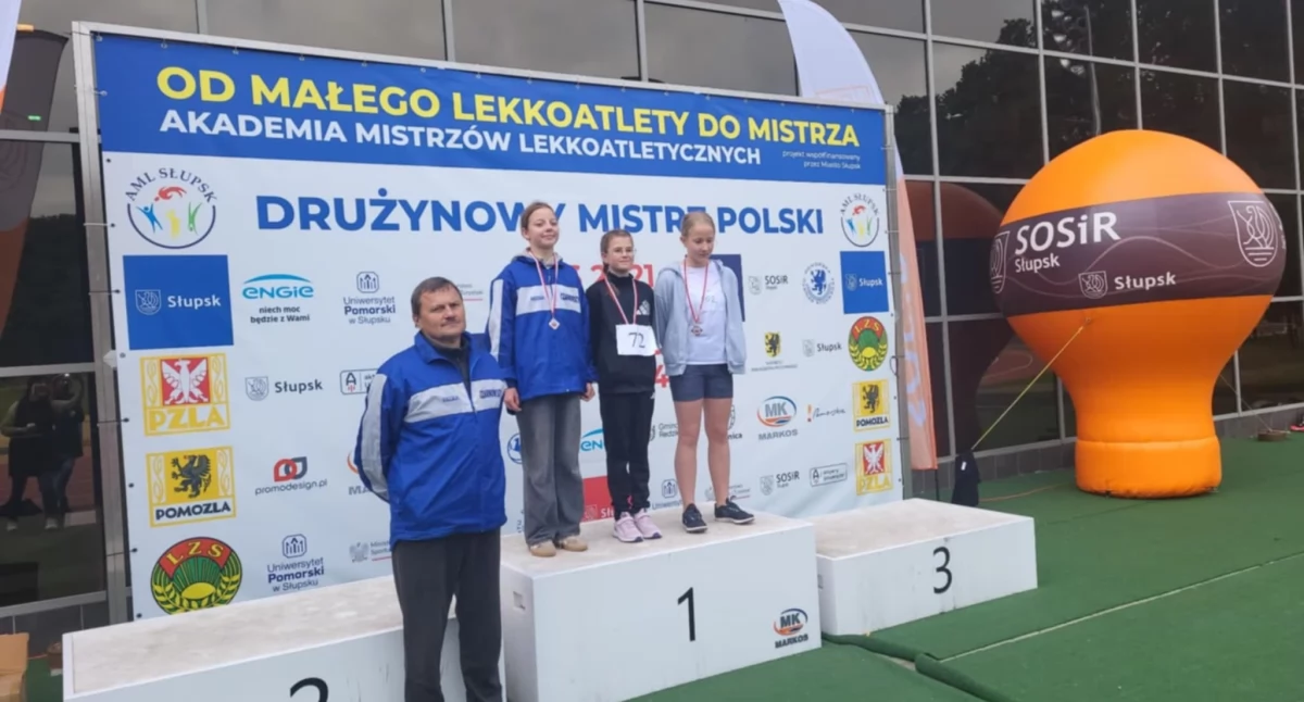 Lekkoatletyka, Ogromny sukces lekkoatletów Lipusz podczas zawodów Słupsku! - zdjęcie, fotografia