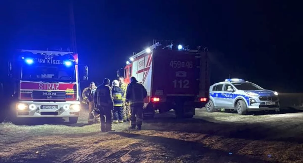 Straż pożarna, Pożar domku letniskowego środku butle gazem! - zdjęcie, fotografia