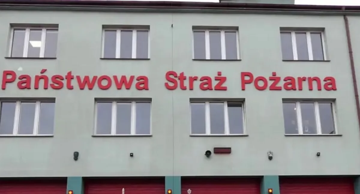 Straż pożarna, Ważny komunikat straży pożarnej Zawyje syrena! - zdjęcie, fotografia