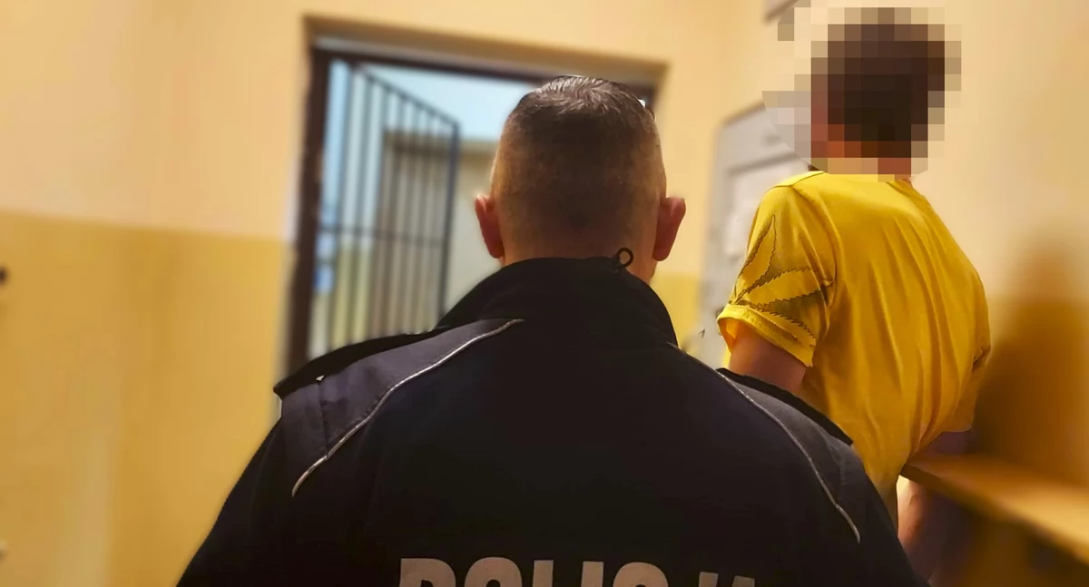 Kronika policyjna, Znęcał rodziną unikał odsiadki Policjanci znaleźli! - zdjęcie, fotografia