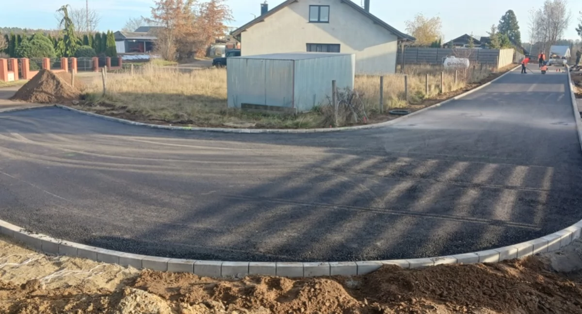 Inwestycje, Inwestycje drogowe gminie Kościerzyna - zdjęcie, fotografia