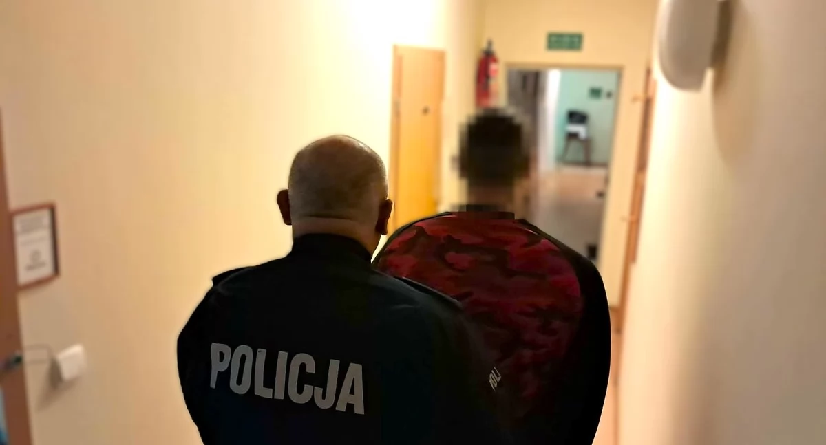 Policja, Policja złapała złodzieja paliwa Ukradł prawie litrów Mieszkańcy pomogli ująć sprawcę! - zdjęcie, fotografia