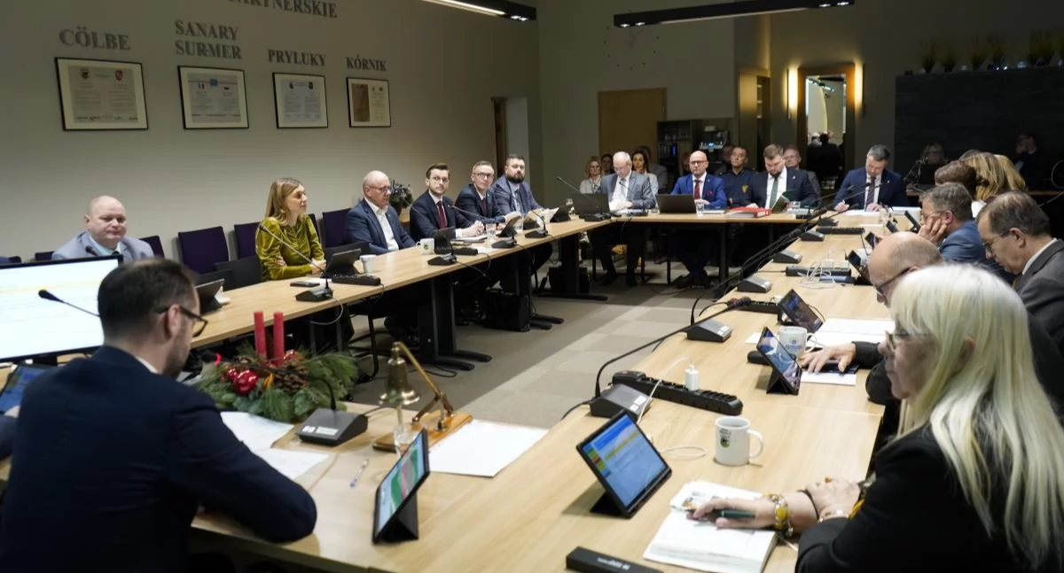 Wieści z samorządów, sesja Miasta Kościerzyna sprawdź program - zdjęcie, fotografia