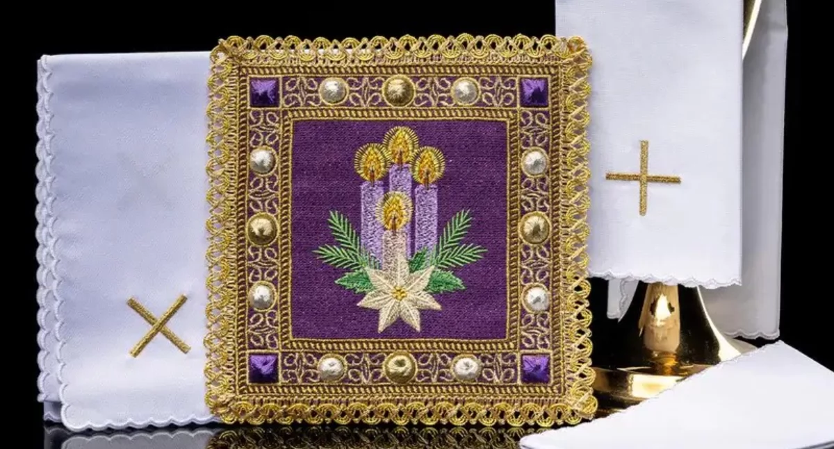 Religia, Adwentowe stuły Symbolika zastosowanie liturgii - zdjęcie, fotografia