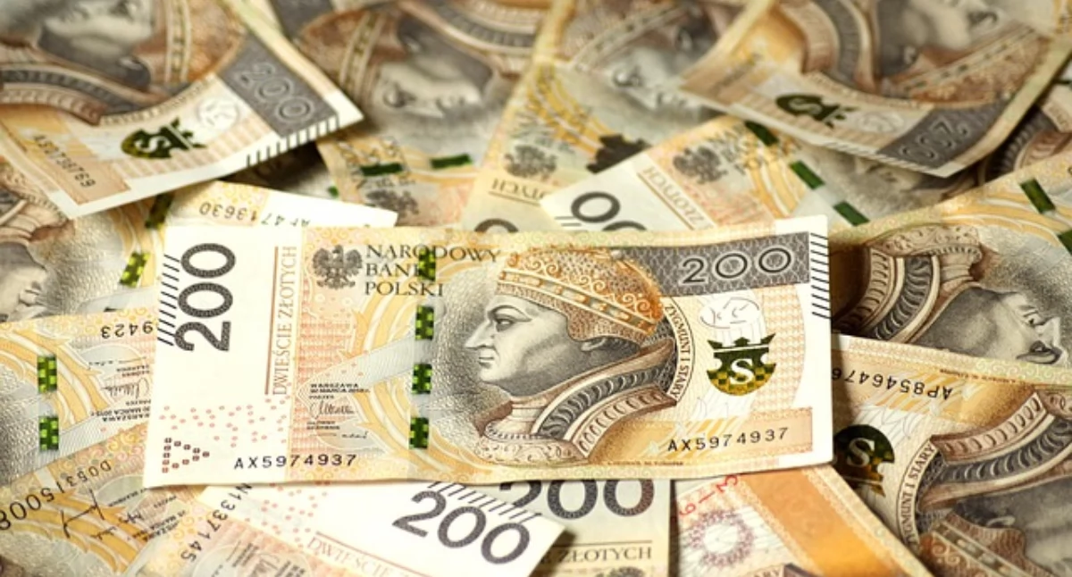 Kronika policyjna, Kobiety straciły prawie tysięcy złotych! - zdjęcie, fotografia