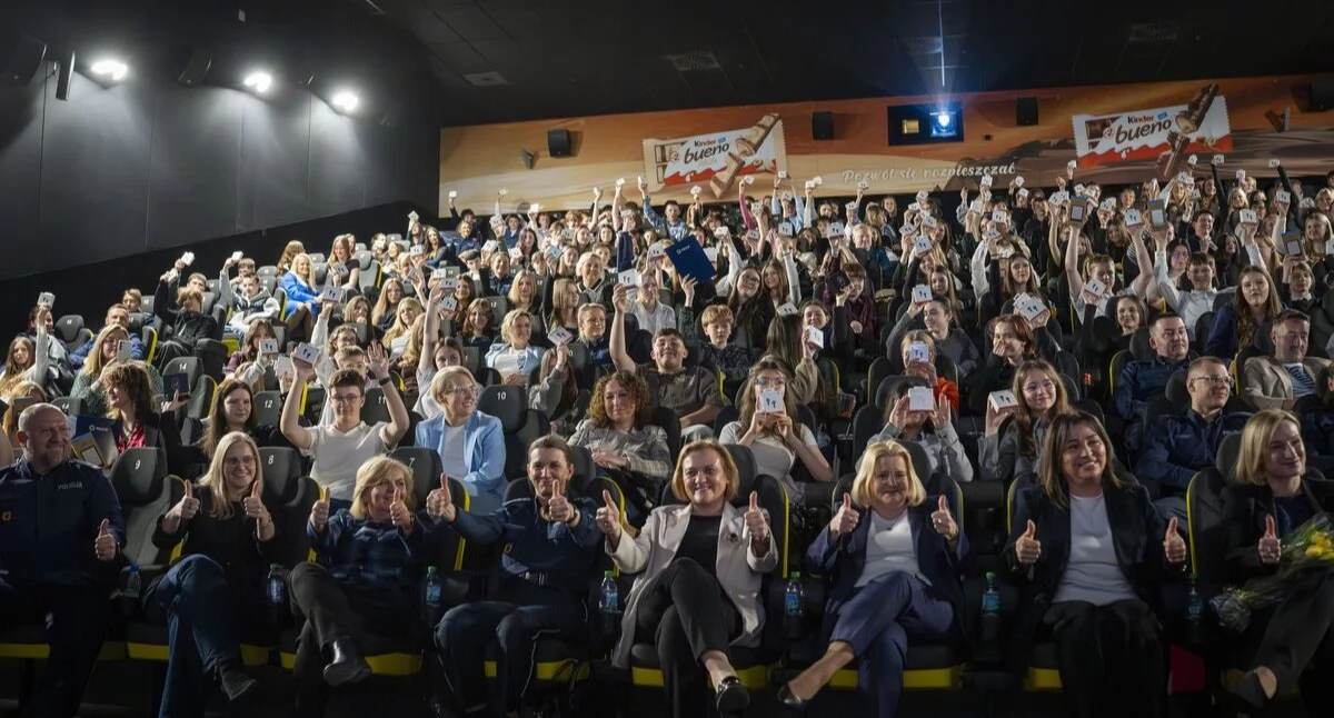 Policja, Sukces uczniów Dziemian policyjnym konkursie - zdjęcie, fotografia