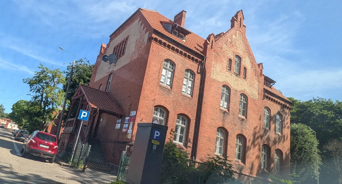 Wieści z samorządów, Ponad Kościerzyny Powstaną mieszkania wspomagane centrum wsparcia młodzieżowy - zdjęcie, fotografia