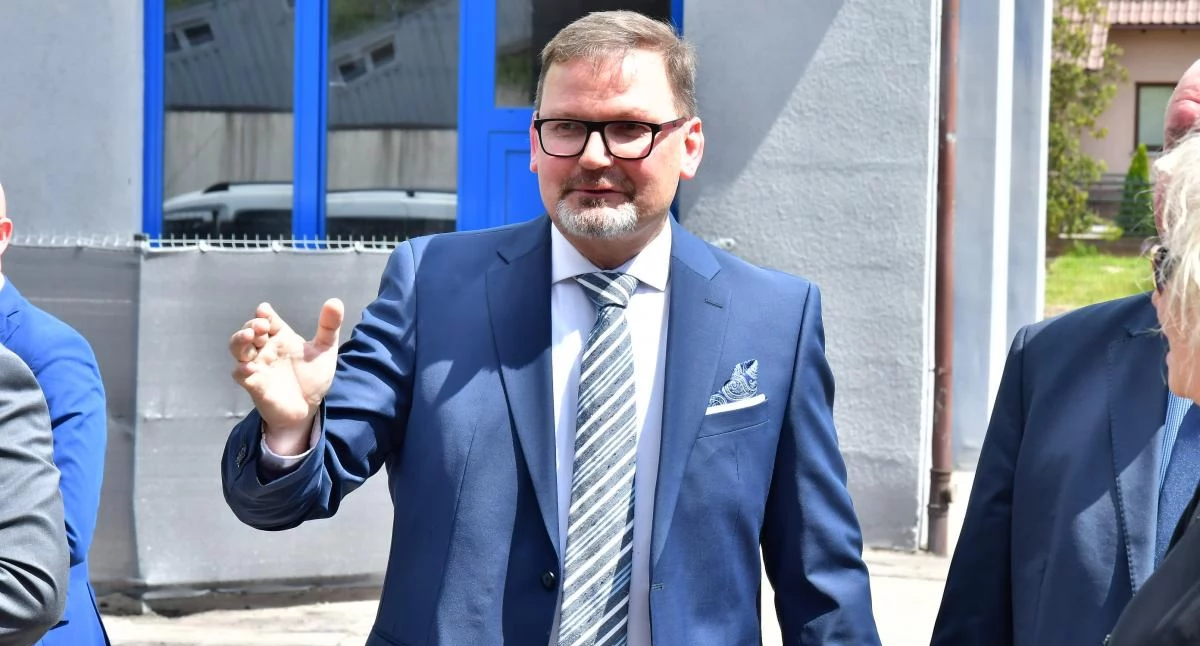 Wieści z samorządów, Robert Fennig odchodzi stanowiska prezesa - zdjęcie, fotografia