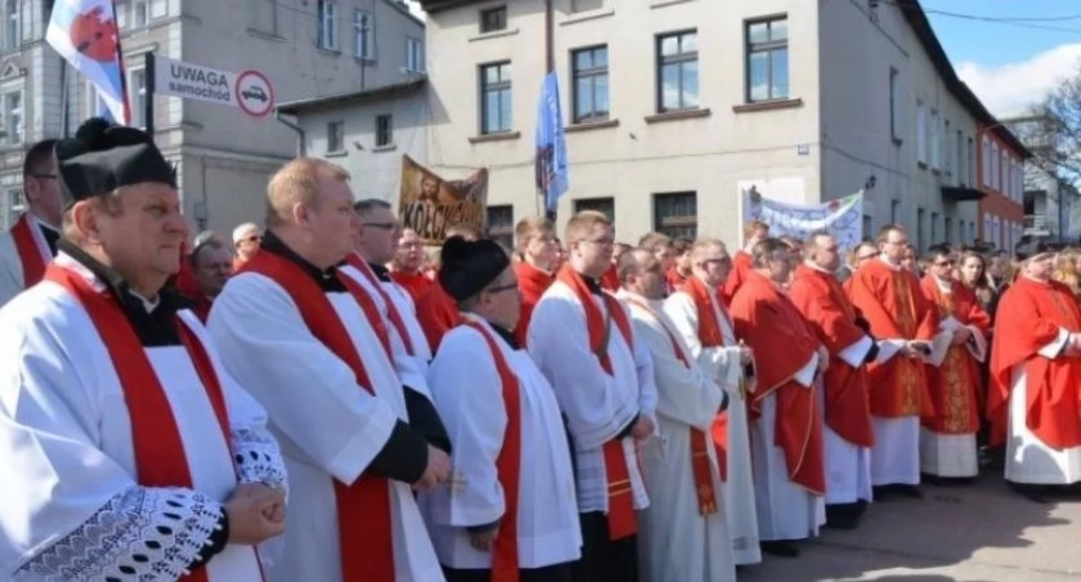 Religia, Roszady parafiach sprawdź jakie nastąpią zmiany personalne - zdjęcie, fotografia