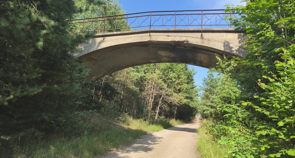 Inwestycje, Budowa ścieżki pieszo rowerowej Wielkiego Klincza granicy gminą Karczma rozpoczęta - zdjęcie, fotografia