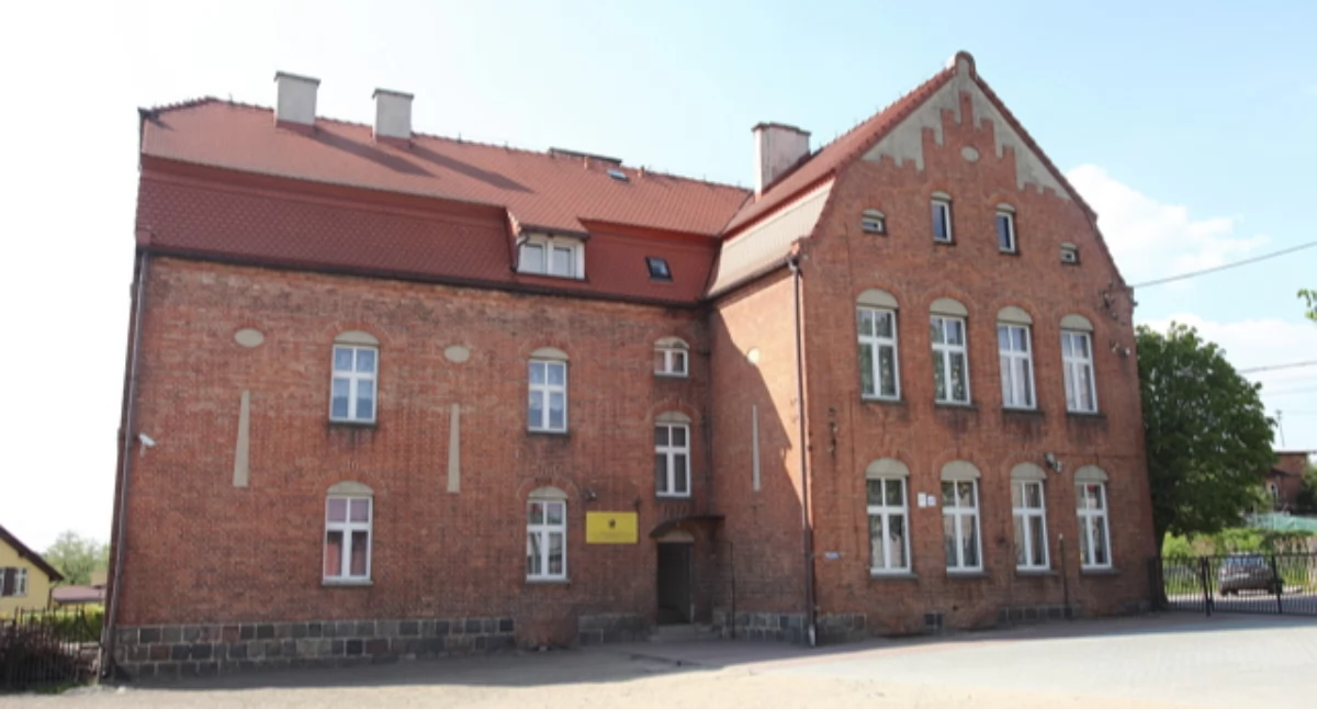 Wieści z samorządów, Radni zgodzili budowę nowej szkoły Skorzewie Odrzucili projekt mieszkańców! - zdjęcie, fotografia