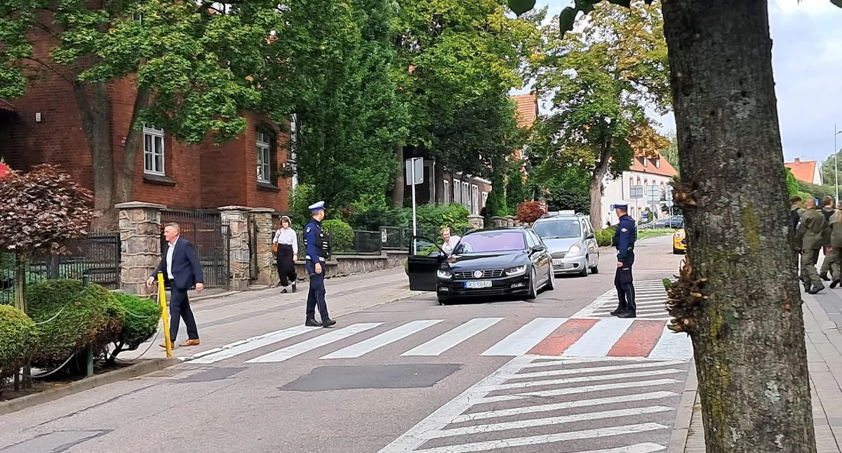 Transport, Powrót szkół Wzmożone kontrole kościerskich policjantów! - zdjęcie, fotografia