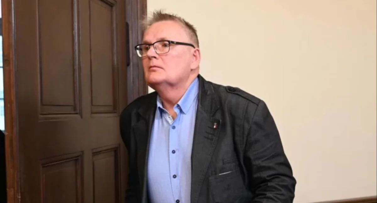 Z sali sądowej, Waldemar Bonkowski będzie pracował społecznie pozwala zdrowia ostateczna decyzja sądu! - zdjęcie, fotografia