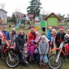 W Borsku Mikołajki organizował sołtys z Radą Sołecką. Rozdano dzieciom 30 paczek...