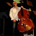 Piotr Lemańczyk lider Orange Trane Acoustic Trio /fot. dad