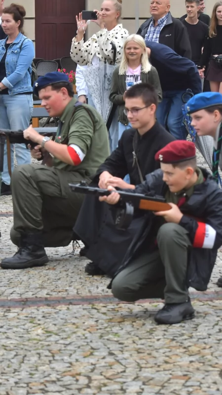 Powstanie Warszawskie. Kościerzyna uczciła pamięć bohaterów!