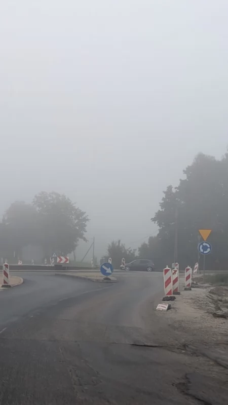 Przebudowa DW 221 potrwa dłużej. Kierowcy na nową drogę poczekają do 2027 roku