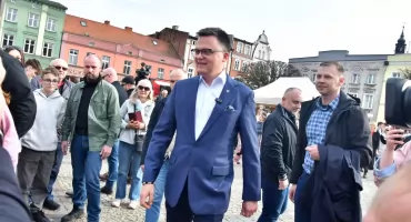 Szymon Hołownia w Kościerzynie: prezydent nie może być zastępcą prezesa lub premiera!