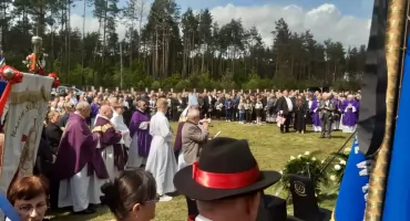 Ostatnie pożegnanie ks. Mieczysława Gajewskiego
