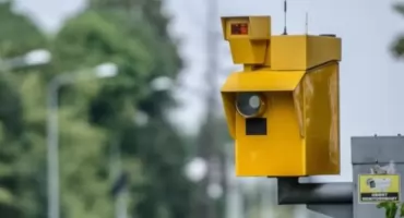 Fotoradary kontra kierowcy - ponad 1300 wykroczeń w pół roku