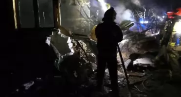 Nocny pożar w gminie Lipusz. Straty sięgają 80 tys. zł!
