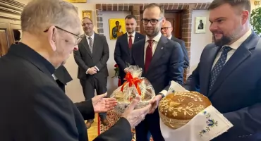 Urodzinowa wizyta u Prymasa Seniora. Kościerzyna pamięta o swoim Honorowym Obywatelu