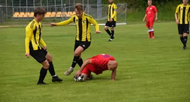 Derby, gole i pożegnanie z sezonem w powiecie kościerskim