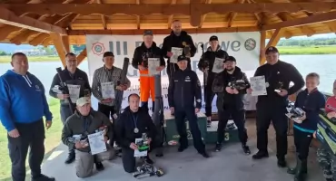 Złoto dla kościerskiego mundurowego. Mł. asp. Czarnowski triumfuje w feederowym Grand Prix