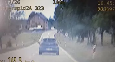 Przekroczyli prędkość o 55 i 70 km/h. Stracili prawo jazdy i zapłacą tysiące złotych