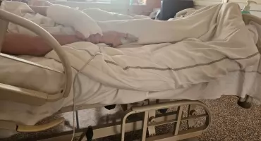 Brutalne pobicie nastolatków w Dziemianach. Jeden z nich trafił do szpitala w Gdańsku