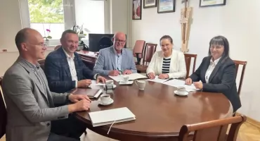 Bezpieczniejsze przejście dla pieszych w gm. Lipusz coraz bliżej