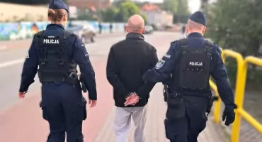 Napadł na kobietę, zerwał łańcuszek. Grozi mu nawet 12 lat więzienia
