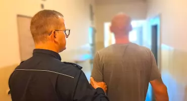 Wpadli z narkotykami. Zdradziło ich nerwowe zachowanie