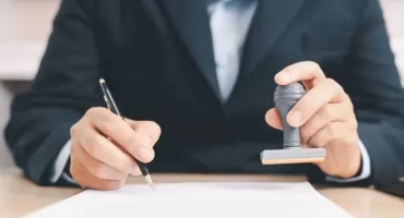 Zarządzanie wierzytelnościami zaczyna się przed wystawieniem faktury. Jak zweryfikować kontrahenta?