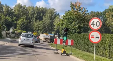 Kierowcy muszą liczyć się z utrudnieniami. Ruszyła budowa drogi rowerowej M. Klincz – W. Klincz
