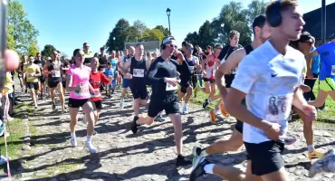 Bieg Mazurka w Będominie. Sportowa rywalizacja i lekcja patriotyzmu