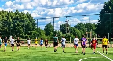 Gminny Dzień Bicia Rekordów. Sportowe wyzwanie na Orliku w Lipuszu